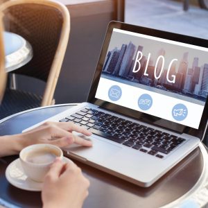 blogging, woman reading blog